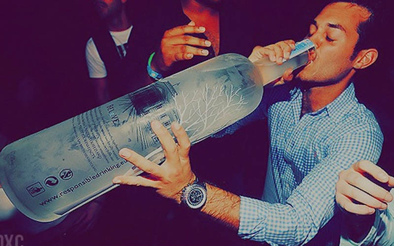 How Much Alcohol Can You Drink Without Destroying Your Gains?