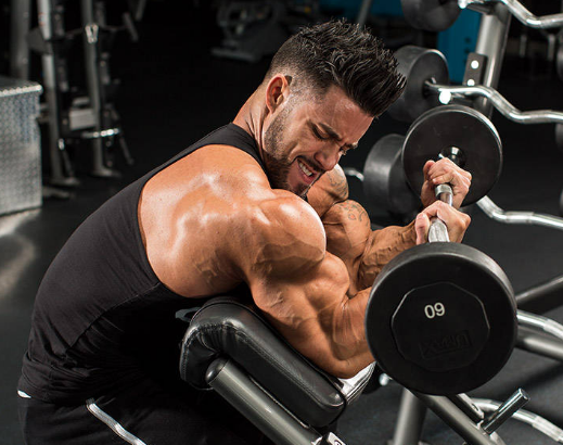 Supercharge Your Arms With This Superset Routine