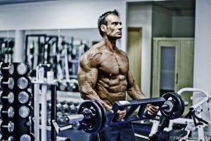 The Bodybuilding 8 Week Shred Program • SpotMeBro.com