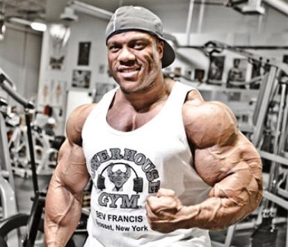 phil heath showing off his bicep