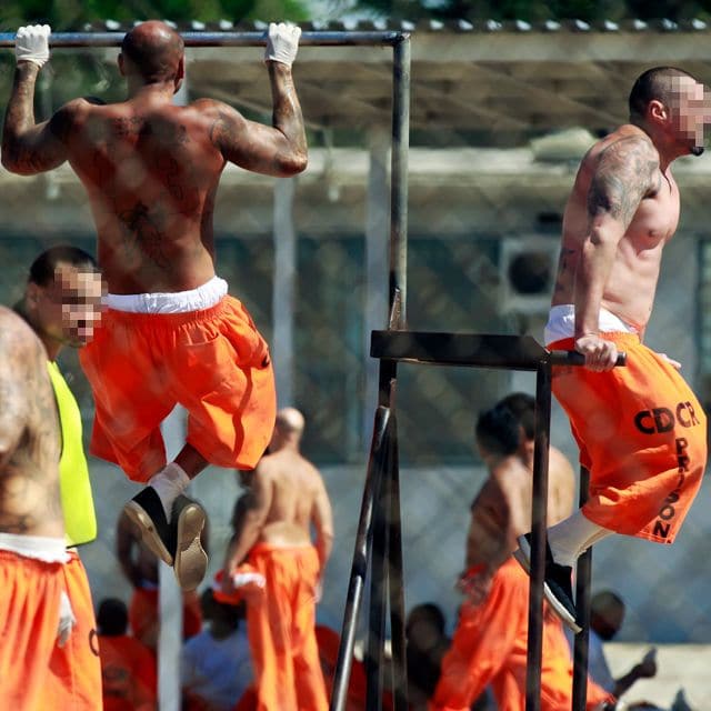 inmates train on prison bars