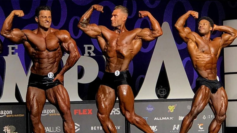 Classic physique bodybuilding competition