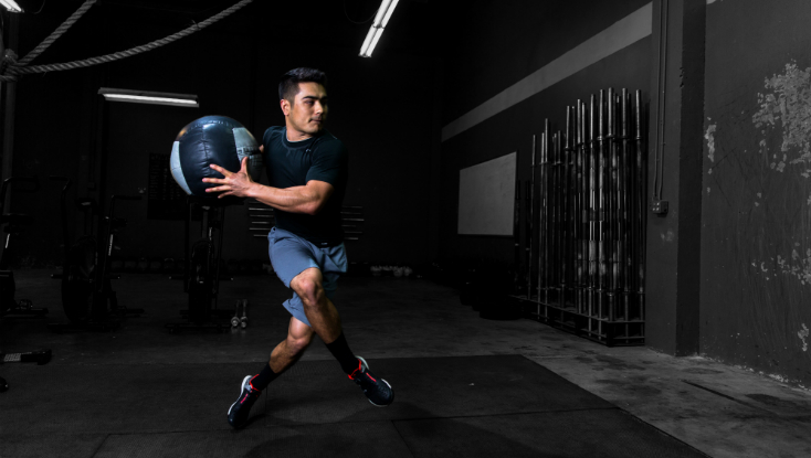Medicine ball throw to increase workout intensity