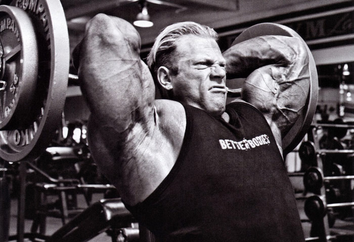 bodybuilder dennis tricep krøller