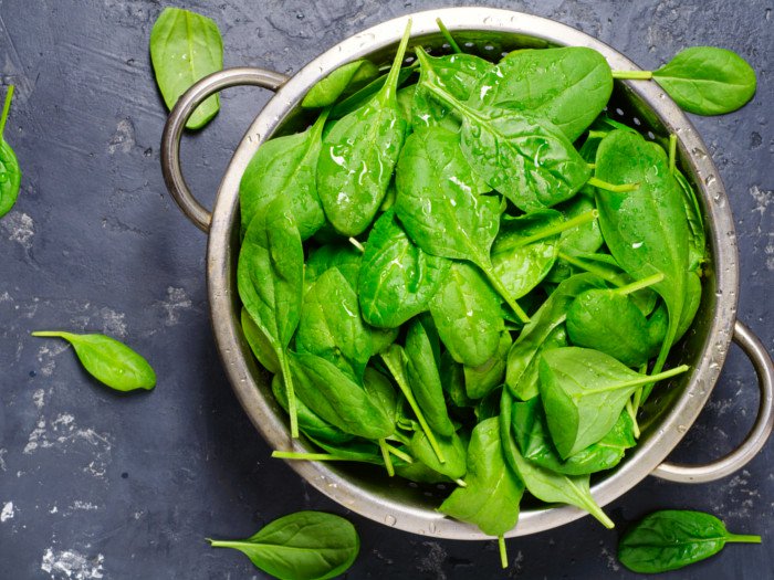 bowl of green leafy spinach