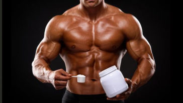 Creatine for Strength and Muscle Growth: Pros and Cons