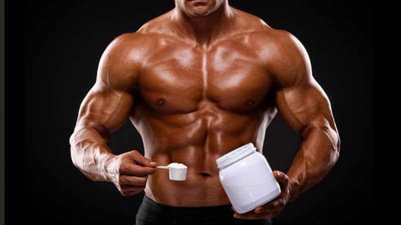 Creatine for Strength and Muscle Growth: Pros and Cons