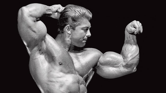 larry scott showing how he turned weaker shoulders into biggest asset