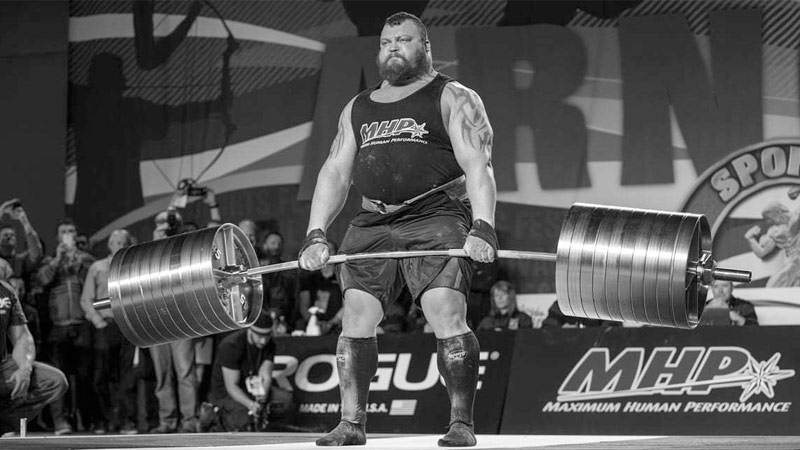 World record holder Eddie Hall hitting deadlift