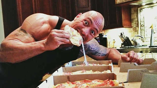 the rock eating cheat meal as part of fat loss and losing weight training