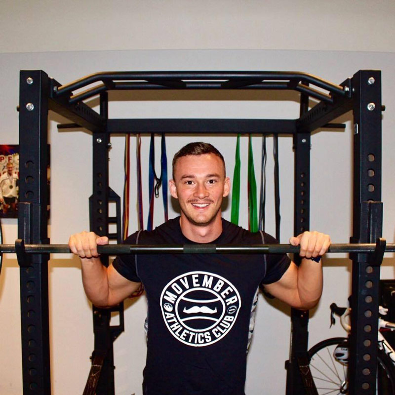 Fergus Crawley in preparation for guinness world record squat attempt
