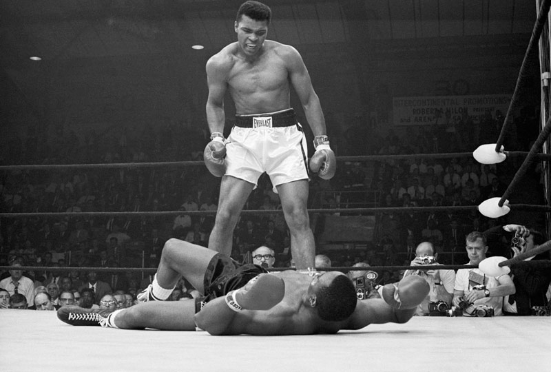 motivational photograph of legendary boxer Muhammad Ali