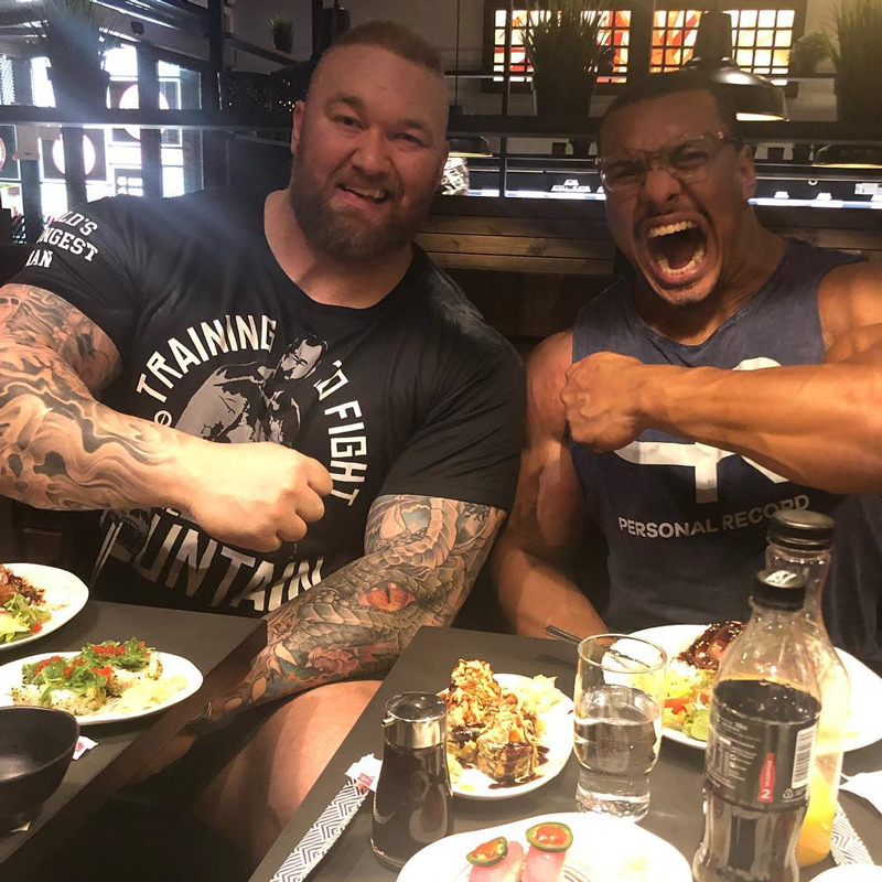 Hafthor Bjonsson & Larry Wheels eating a strongman diet